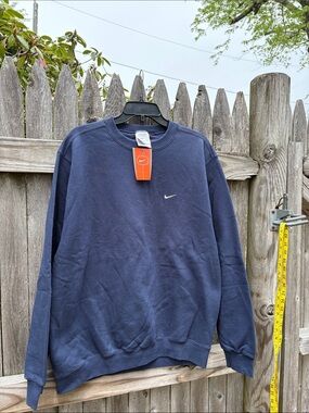 Nike medium cotton navy sweatshirt. NWT!